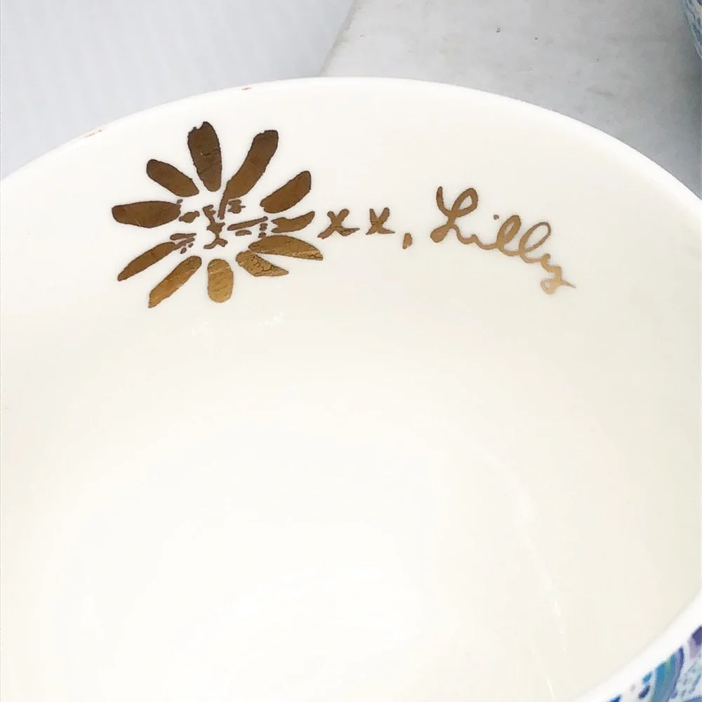 Lilly Pulitzer Pair of Colorful 12oz Mugs - Picture 4 of 9